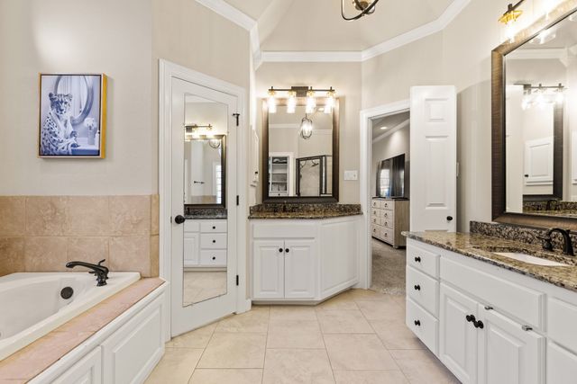 14038 Horseshoe Circle, Woodway, TX 76712