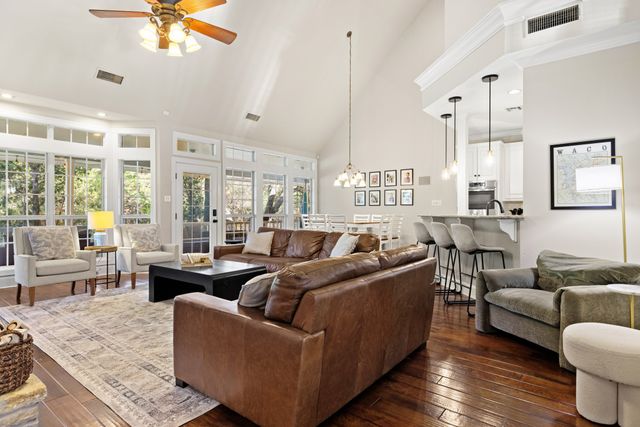 14038 Horseshoe Circle, Woodway, TX 76712