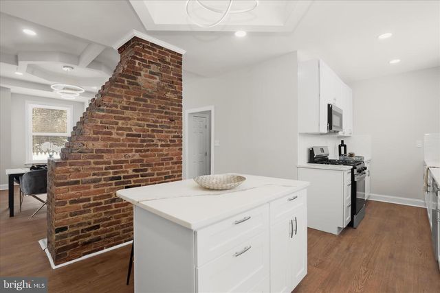 701 E 43RD ST, Baltimore, MD 21212