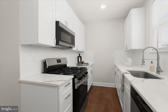 701 E 43RD ST, Baltimore, MD 21212