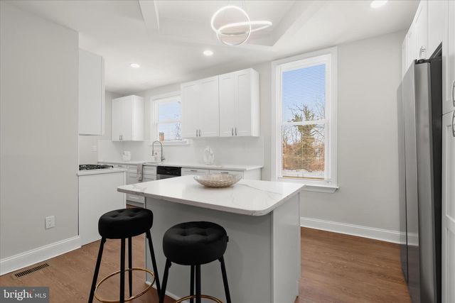 701 E 43RD ST, Baltimore, MD 21212