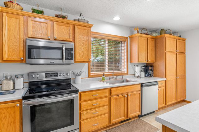 5831 157th Lane NW, Anoka, MN 55303