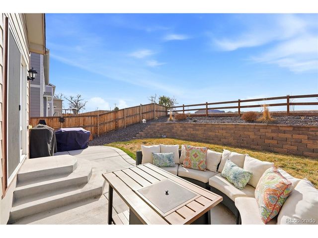 565 Twilight Ct, Fort Lupton, CO 80621