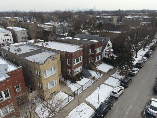 4139 N TROY Street, Chicago, IL 60618
