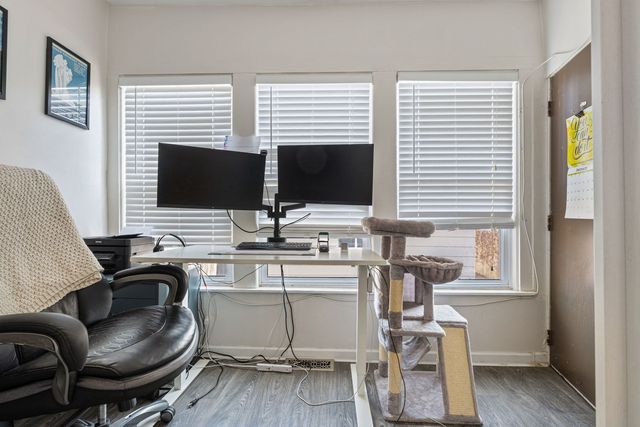 4139 N TROY Street, Chicago, IL 60618