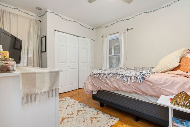 4139 N TROY Street, Chicago, IL 60618