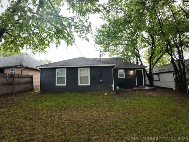 1868 N Owasso Avenue, Tulsa, OK 74106