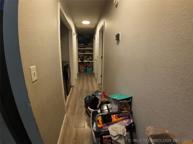 1868 N Owasso Avenue, Tulsa, OK 74106