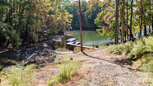 211 Loblolly Drive, Statesville, NC 28677