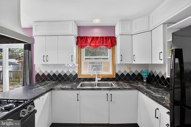 119 KINGSWOOD RD, Newark, DE 19713