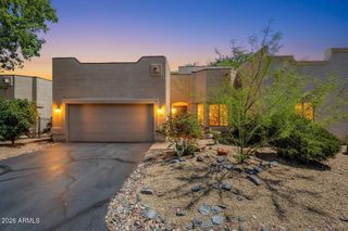 37204 N TRANQUIL Trail 24, Carefree, AZ 85377