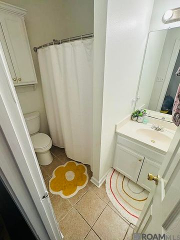 1221 E Worthey St, Gonzales, LA 70737