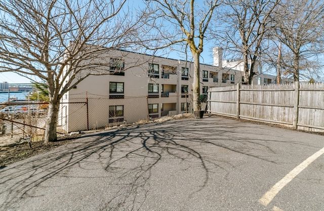 412 Meridian 3, Boston, MA 02128