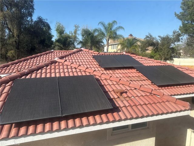 2199 Whitman Way 2, Corona, CA 92878