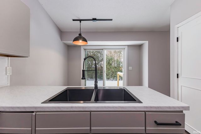 2304 N Moors Street, Muncie, IN 47304