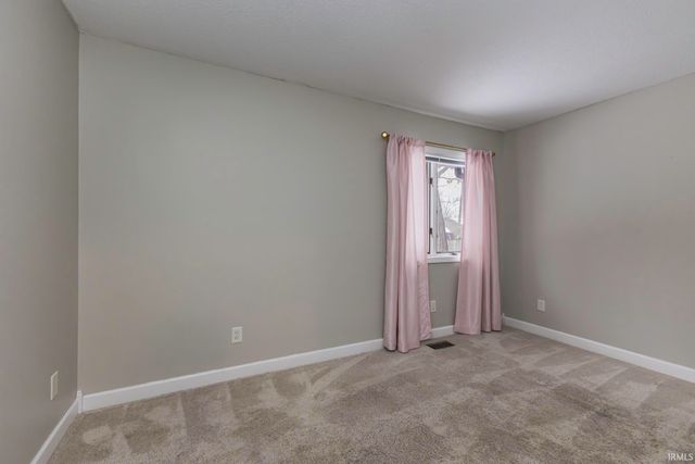 2304 N Moors Street, Muncie, IN 47304