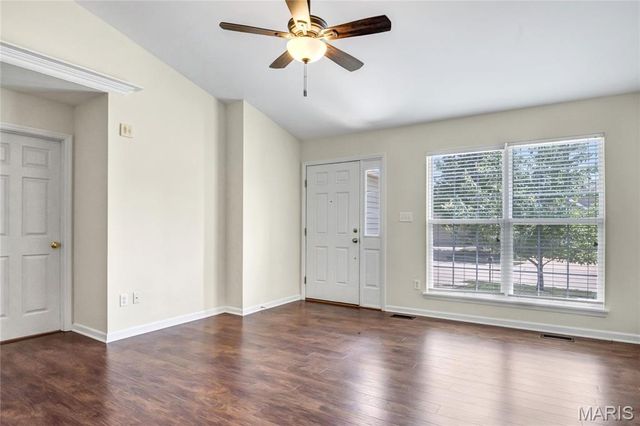 1721 Prestshire Drive, Fenton, MO 63026