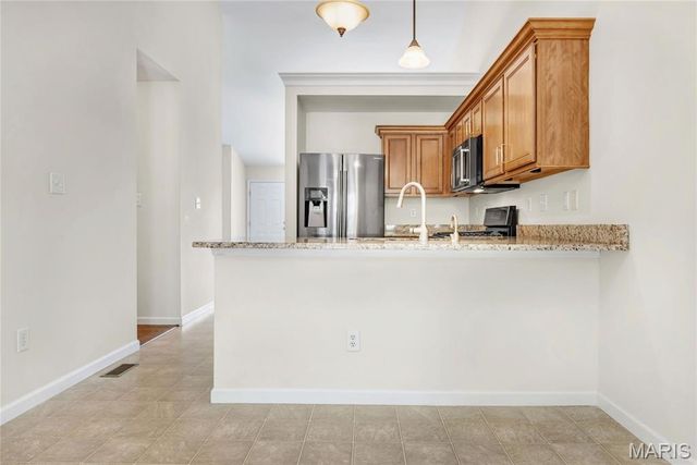 1721 Prestshire Drive, Fenton, MO 63026