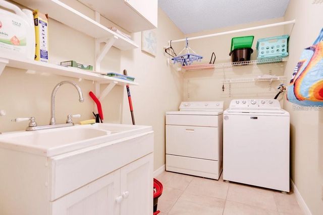 3411 WINDY WOOD DRIVE, Orlando, FL 32812