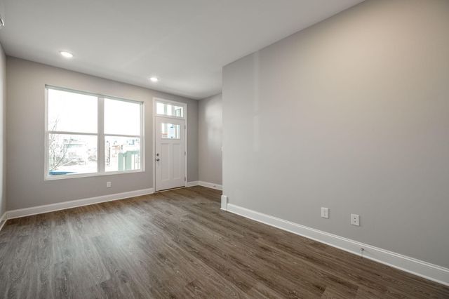 2360 E 18th Street, Chattanooga, TN 37404