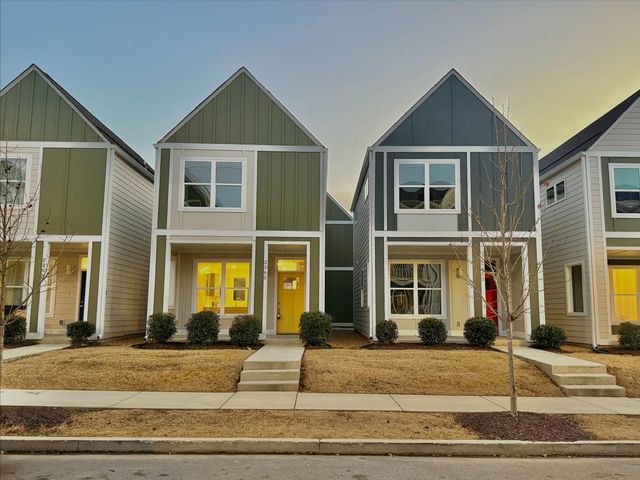 2360 E 18th Street, Chattanooga, TN 37404