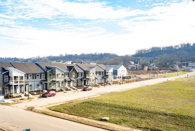 2360 E 18th Street, Chattanooga, TN 37404