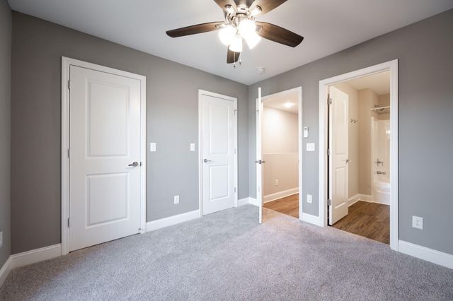 2360 E 18th Street, Chattanooga, TN 37404