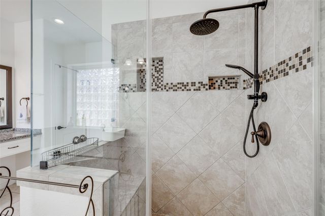 5722 Ballina Canyon Lane, Houston, TX 77041