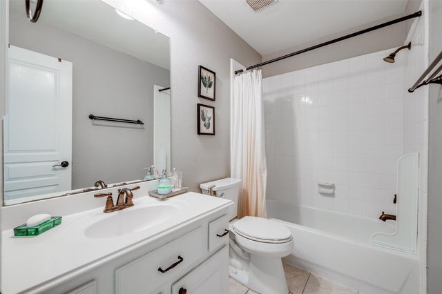 5722 Ballina Canyon Lane, Houston, TX 77041