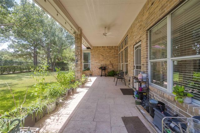 5722 Ballina Canyon Lane, Houston, TX 77041
