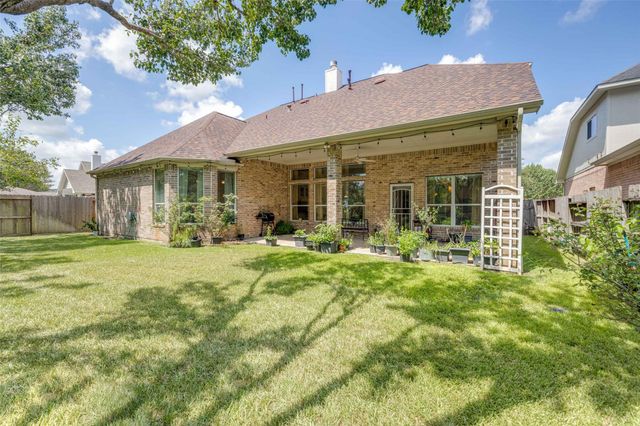 5722 Ballina Canyon Lane, Houston, TX 77041