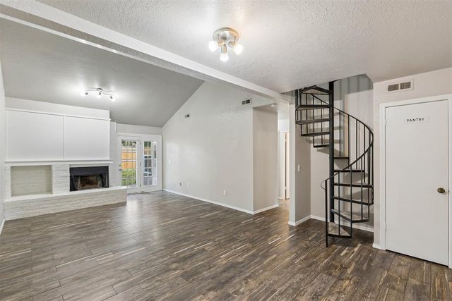 709 Stonecroft Circle, Edmond, OK 73034