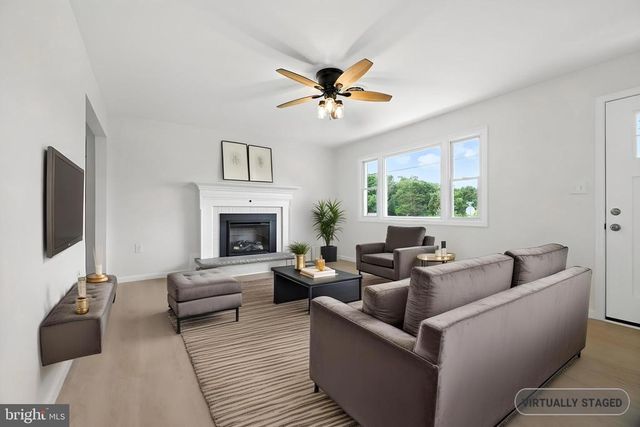 26 O'FLINN ST, Luray, VA 22835