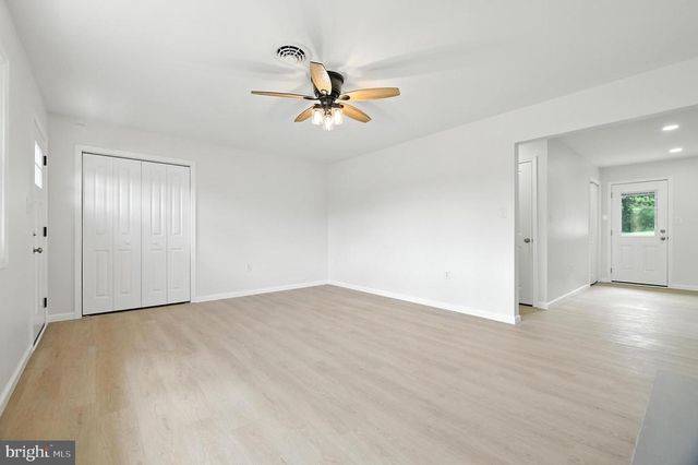 26 O'FLINN ST, Luray, VA 22835