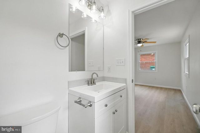 26 O'FLINN ST, Luray, VA 22835