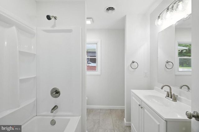 26 O'FLINN ST, Luray, VA 22835