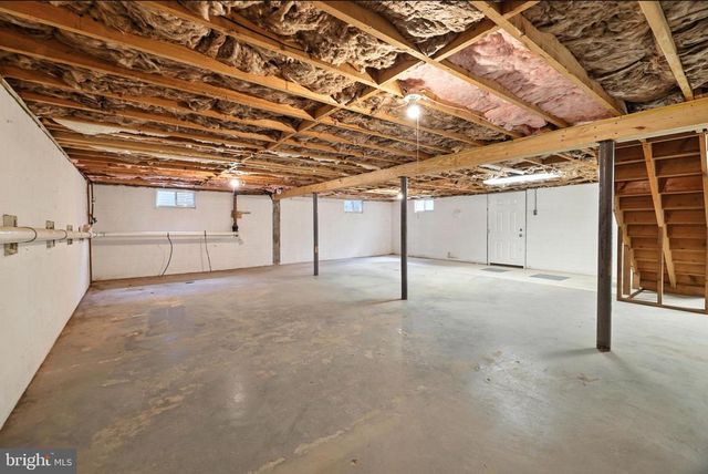 26 O'FLINN ST, Luray, VA 22835