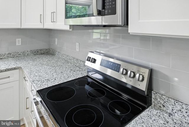 26 O'FLINN ST, Luray, VA 22835