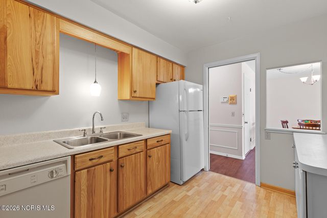 3010 W Central Avenue, Apt 105, Toledo, OH 43606