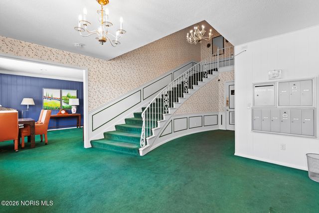 3010 W Central Avenue, Apt 105, Toledo, OH 43606