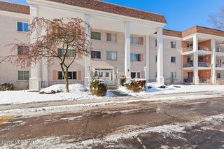 3010 W Central Avenue, Apt 105, Toledo, OH 43606