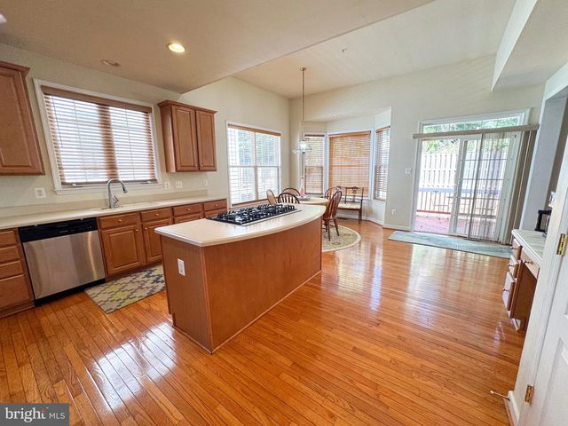 198 HIDDEN FOREST CT, Gaithersburg, MD 20877