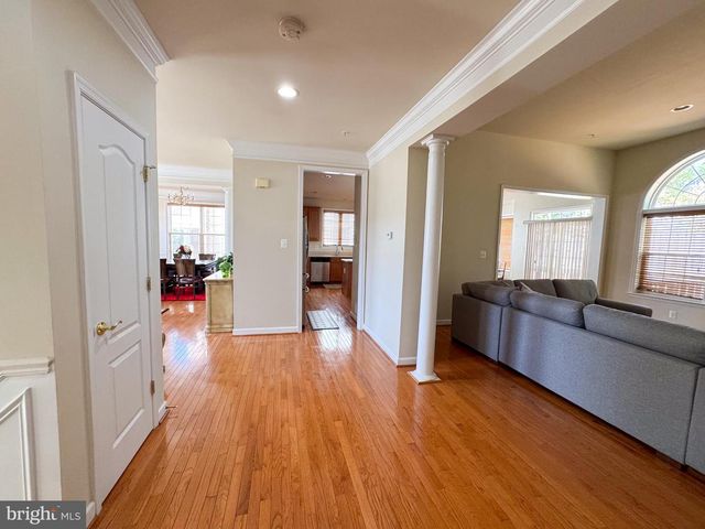 198 HIDDEN FOREST CT, Gaithersburg, MD 20877