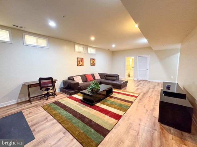 198 HIDDEN FOREST CT, Gaithersburg, MD 20877