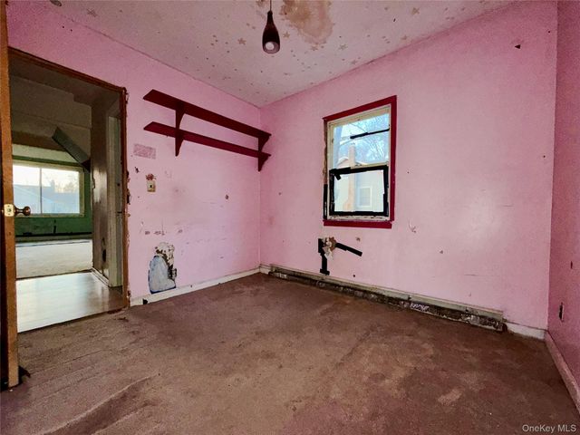 18 Geneva Drive, Carmel, NY 10512