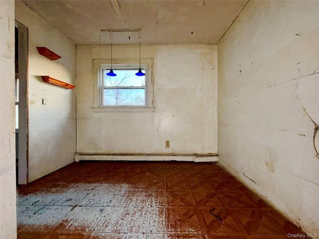 18 Geneva Drive, Carmel, NY 10512