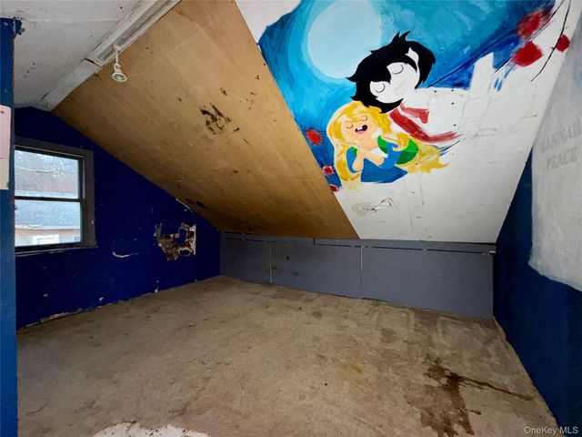 18 Geneva Drive, Carmel, NY 10512