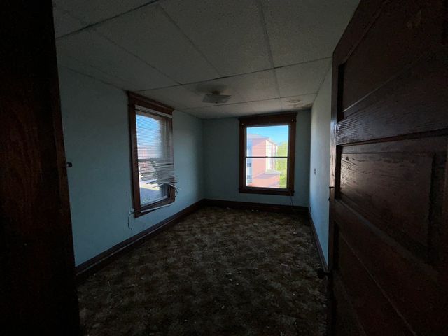 1742 7th Avenue, Huntington, WV 25701