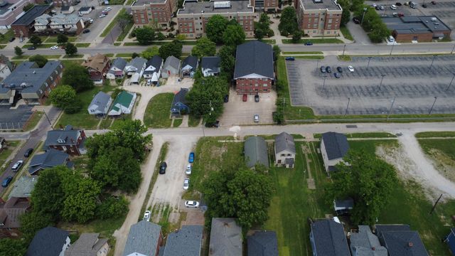1742 7th Avenue, Huntington, WV 25701
