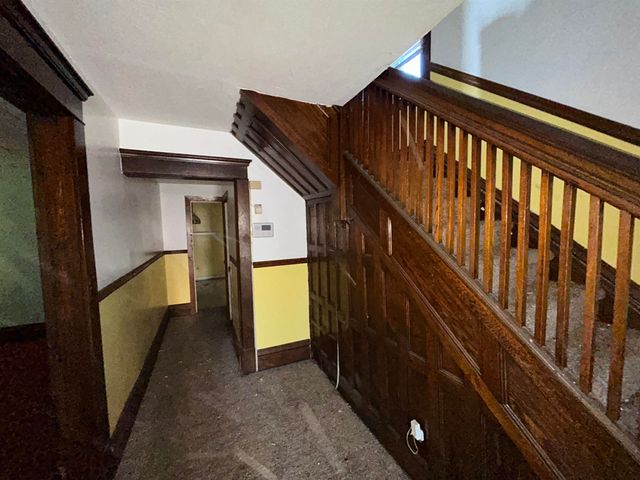 1742 7th Avenue, Huntington, WV 25701